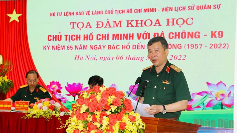 Thiếu tướng, TS Bùi Hải Sơn, Quyền Trưởng Ban Quản lý Lăng, Tư lệnh Bộ Tư lệnh Bảo vệ Lăng Chủ tịch Hồ Chí Minh phát biểu ý kiến tại buổi Tọa đàm.