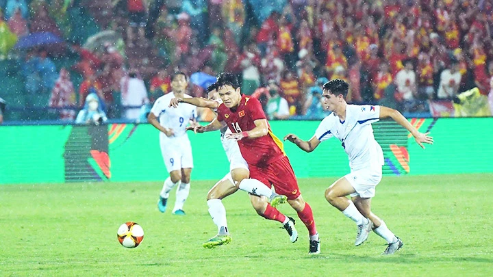 U23 Việt Nam vẫn đứng thứ 2 tại bảng A sau trận hòa trước U23 Philippines. Ảnh: THÀNH ĐẠT