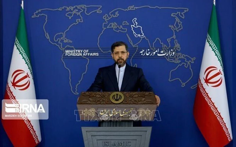 Người phát ngôn Bộ Ngoại giao Iran Saeed Khatibzadeh ngày 26/4 đã nhấn mạnh tầm quan trọng của việc giảm căng thẳng giữa Iran và Saudi Arabia. Ảnh: IRNA/TTXVN
