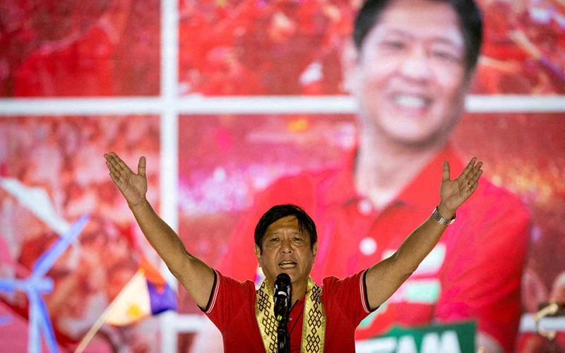Ông Marcos Jr trong chiến dịch vận động tranh cử tại tỉnh Batangas, Philippines, ngày 20/4/2022. (Ảnh: Reuters)