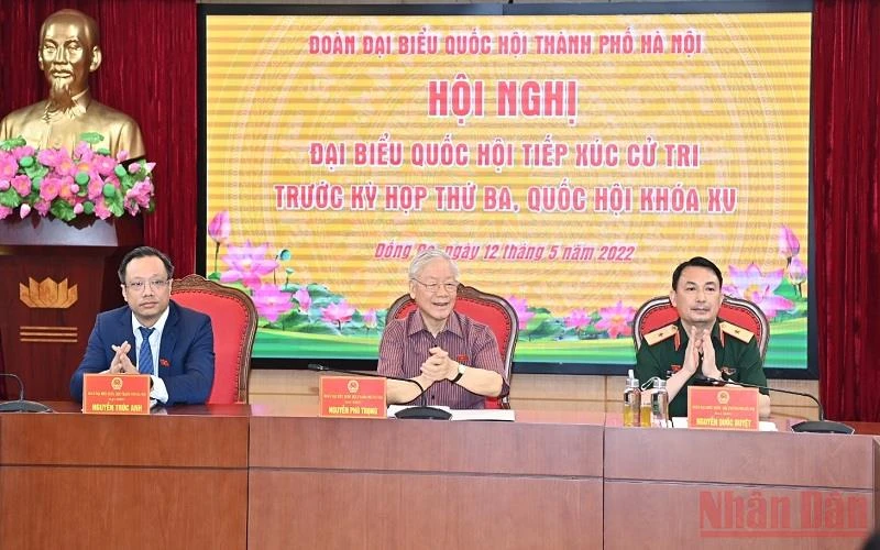 Tổng Bí thư Nguyễn Phú Trọng tiếp xúc cử tri đơn vị bầu cử số 1, thành phố Hà Nội trước kỳ họp thứ 3, Quốc hội khóa XV. 