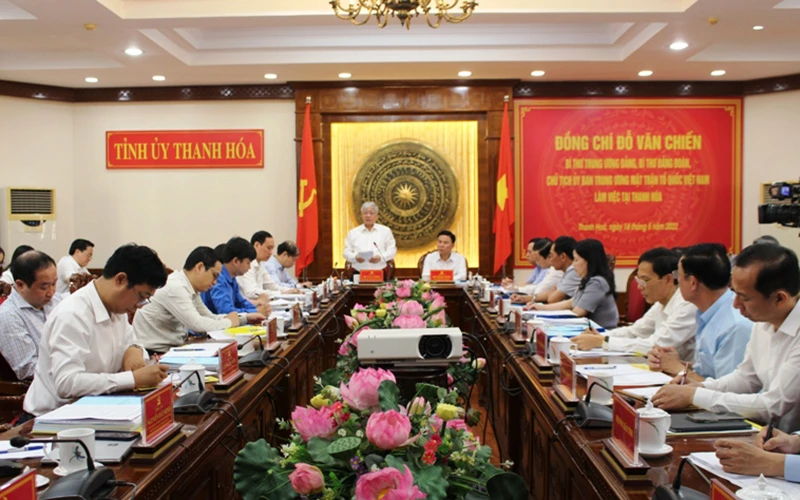Toàn cảnh buổi làm việc giữa Đoàn công tác của Ủy ban Trung ương Mặt trận Tổ quốc Việt Nam với Ban Thường vụ Tỉnh ủy Thanh Hóa.
