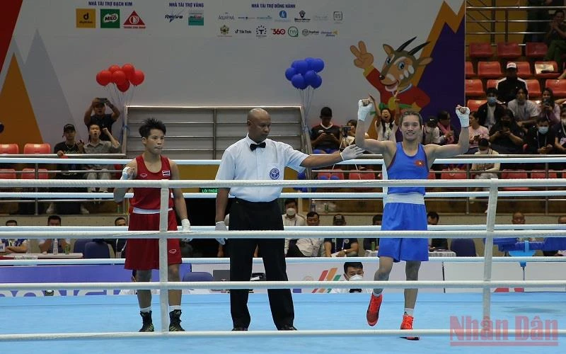 Nguyễn Thị Tâm của Việt Nam giành chiến thắng ở chung kết hạng cân dưới 51kg.