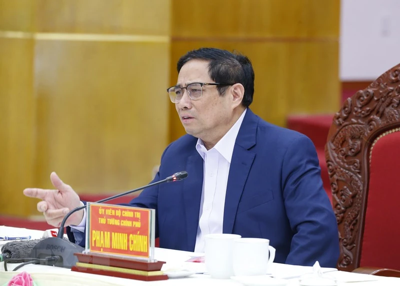 Thủ tướng Phạm Minh Chính phát biểu chỉ đạo tại buổi làm việc (Ảnh: Văn Điệp/TTXVN) 