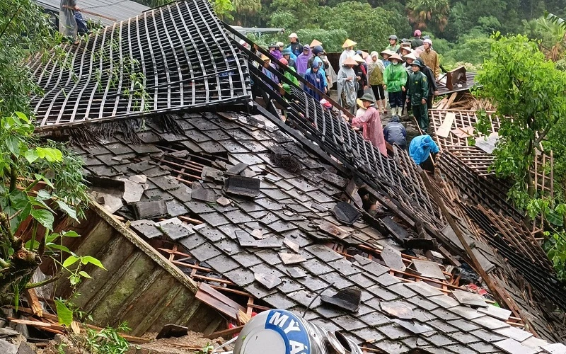 Mưa lớn gây sập hoàn toàn ngôi nhà của ông Đặng Văn Đại, thôn Tham Vè, xã Cao Bồ, huyện Vị Xuyên.