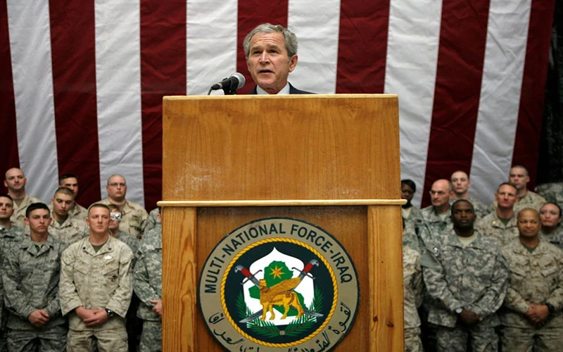 Ông Bush phát biểu ý kiến trước binh sĩ Mỹ tại Baghdad, Iraq, ngày 14/12/2008. (Ảnh: Reuters)