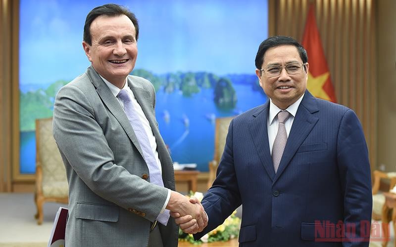 Thủ tướng Phạm Minh Chính tiếp Tổng Giám đốc Tập đoàn AstraZeneca Pascal Soriot. 