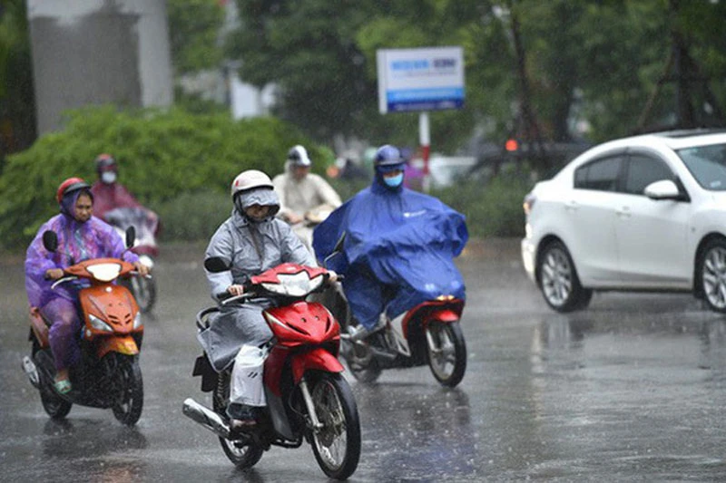 Khu vực Hà Nội từ chiều tối và đêm 5-10/6, có mưa vừa và dông, cục bộ có mưa to. (Ảnh minh họa)