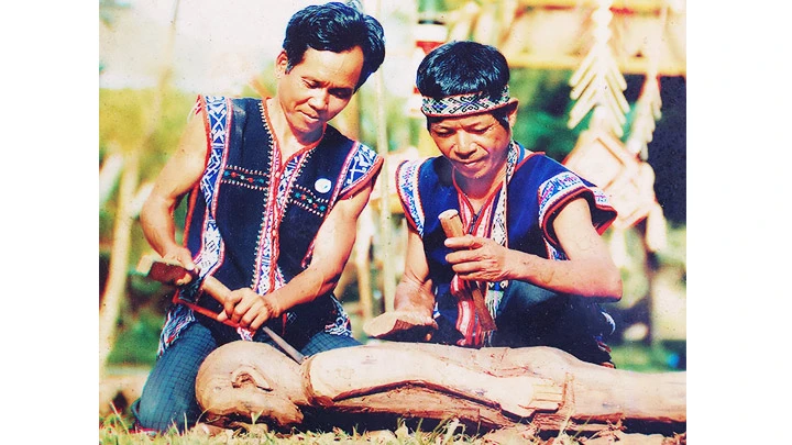 Các nghệ nhân không chú trọng sáng tạo nghệ thuật nhưng lại tạo nên những tác phẩm điêu khắc đầy biểu cảm. Ảnh tư liệu