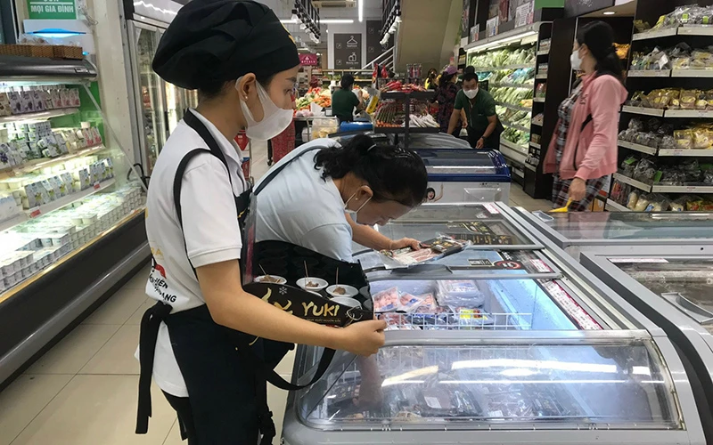 Sản phẩm bò tuyết Yuki nhập khẩu từ Nhật hiện đang được bày bán tại các siêu thị lớn. (Ảnh: Vilico)