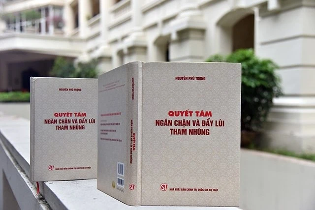 Cuốn sách “Quyết tâm ngăn chặn và đẩy lùi tham nhũng” của Tổng Bí thư, Chủ tịch nước Nguyễn Phú Trọng.