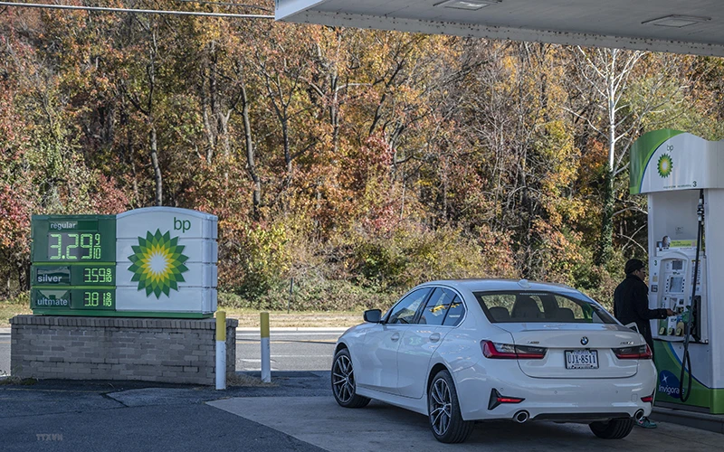 Một trạm xăng của BP ở Arlington, bang Virginia, Mỹ. (Ảnh: AFP/TTXVN)