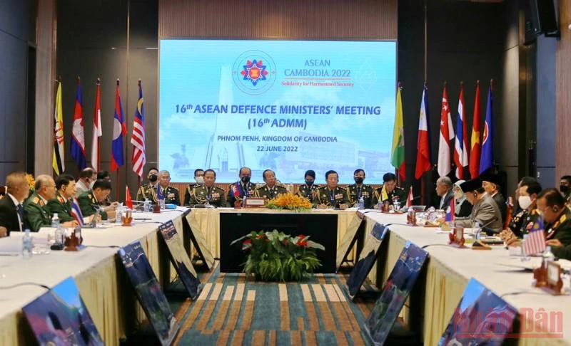 Hội nghị Bộ trưởng Quốc phòng các nước ASEAN lần thứ 16 diễn ra tại Phnom Penh, Campuchia. (Ảnh: Nguyễn Hiệp) 