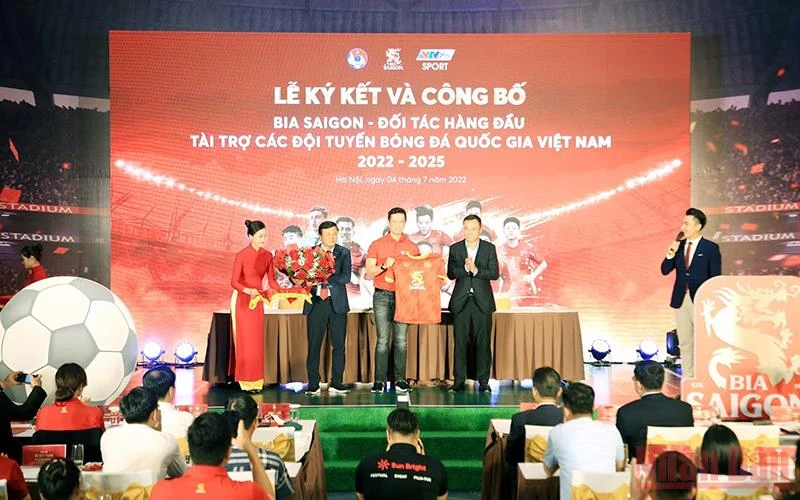 Lễ công bố đối tác hàng đầu của Đội tuyển bóng đá quốc gia Việt Nam.