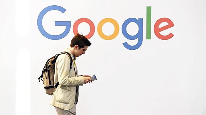 Tập đoàn Google bị giới chức nhiều nước cáo buộc thu thập dữ liệu người dùng. Ảnh: MASHABLE