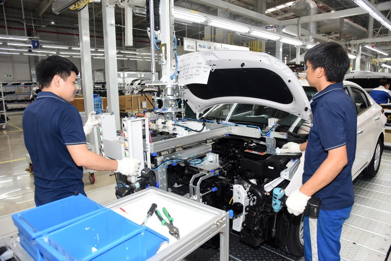 Lắp ráp ô-tô tại Nhà máy Hyundai Thành Công 2 (Ninh Bình), thuộc Tập đoàn Thành Công. (Ảnh: TRẦN HẢI)