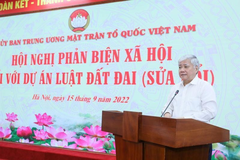 Đồng chí Đỗ Văn Chiến phát biểu khai mạc.