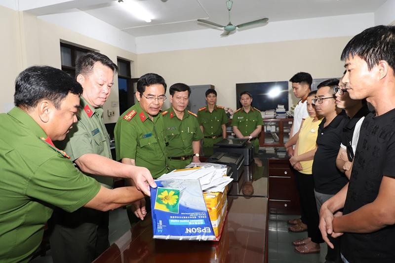 Giám đốc Công an tỉnh Hà Nam trực tiếp chỉ đạo lực lượng Cảnh sát hình sự điều tra làm rõ vụ án. 