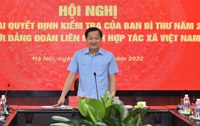 Phó Thủ tướng Chính phủ Lê Minh Khái phát biểu tại hội nghị. 