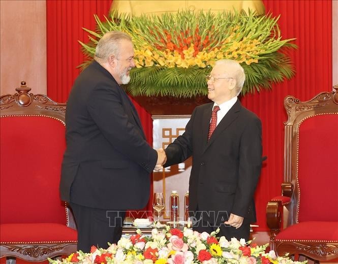 [Ảnh] Tổng Bí thư Nguyễn Phú Trọng tiếp Thủ tướng Cuba Manuel Marrero Cruz