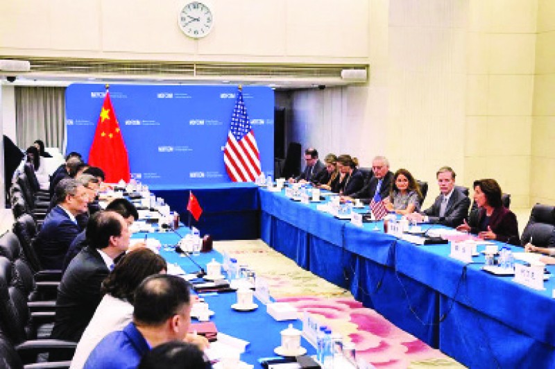 Phái đoàn Bộ Thương mại Trung Quốc và Mỹ hội đàm tại Bắc Kinh. (Ảnh REUTERS)