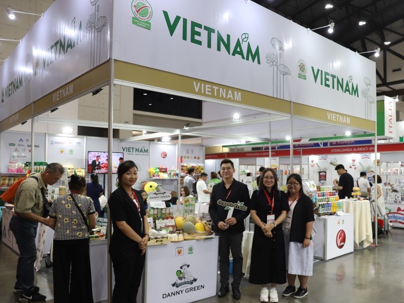 Doanh nghiệp Việt Nam tham gia triển lãm THAIFEX-Anuga Asia 2023 tại Bangkok, Thái Lan hôm 24/5.