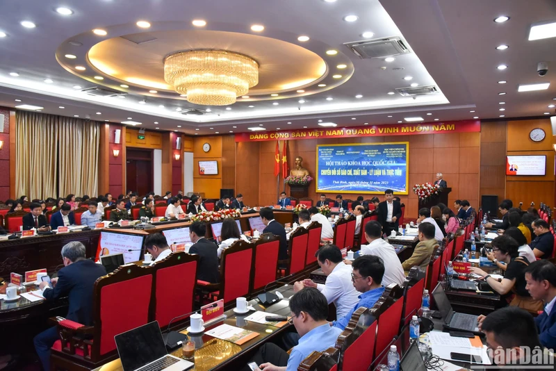Quang cảnh Hội thảo khoa học quốc gia 