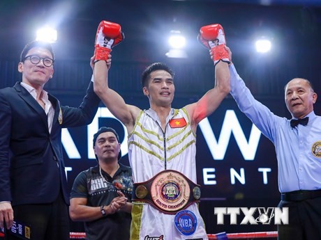 Võ sĩ Nguyễn Ngọc Hải giành đai vô địch WBA Nam Á. (Ảnh TTXVN)