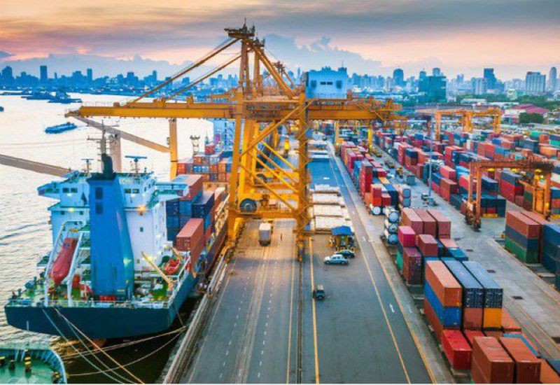 Trong tháng 8 năm 2023, tổng trị giá xuất nhập khẩu hàng hoá của Việt Nam đạt 62,08 tỷ USD, tăng 8,8% so với tháng trước.