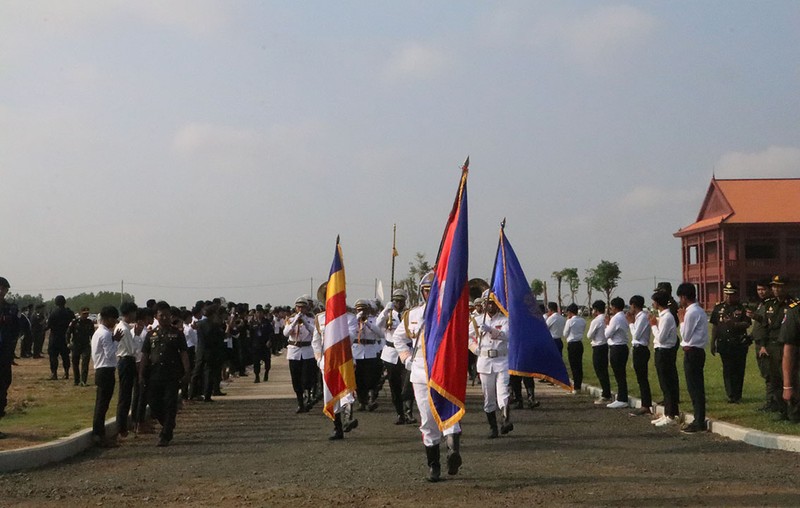 Buổi lễ thu hút sự tham gia của đại diện nhiều cơ quan, đoàn thể.