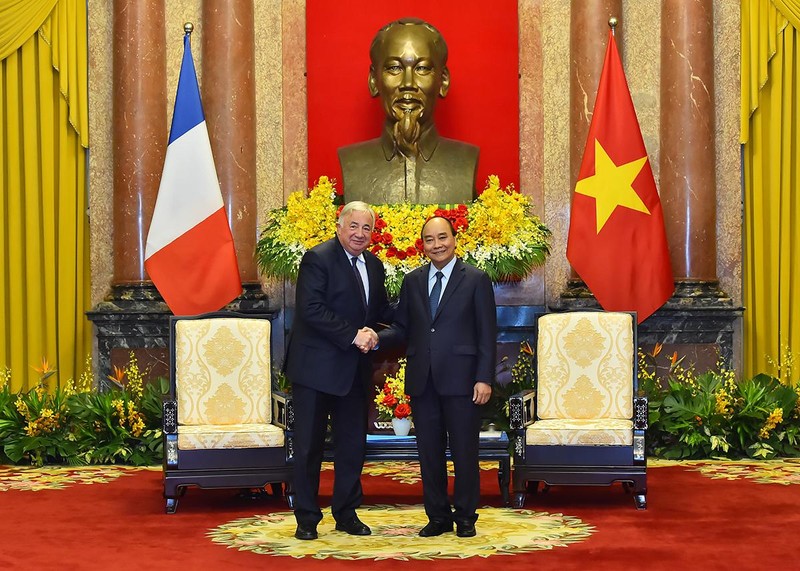 Chủ tịch nước Nguyễn Xuân Phúc và Chủ tịch Thượng viện Cộng hòa Pháp Gérard Larcher tại buổi tiếp. (Ảnh: Thủy Nguyên)