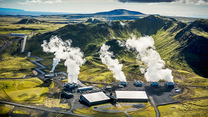 Nhà máy điện địa nhiệt Hellisheidi ở Tây nam Iceland. Ảnh: GETTY IMAGES