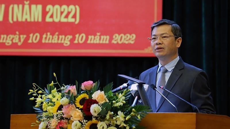Đồng chí Nguyễn Văn Sơn, Chủ tịch UBND tỉnh Tuyên Quang phát biểu tại buổi lễ.