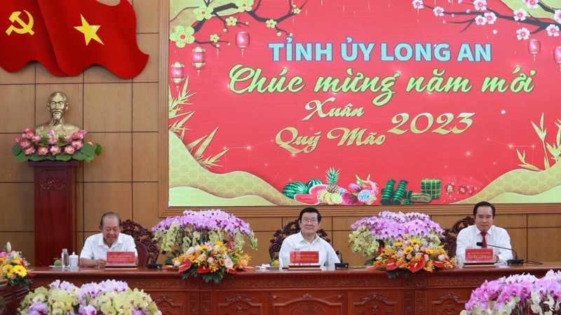 Nguyên Chủ tịch nước Trương Tấn Sang, nguyên Phó Thủ tướng Thường trực Chính phủ Trương Hòa Bình dự họp mặt.