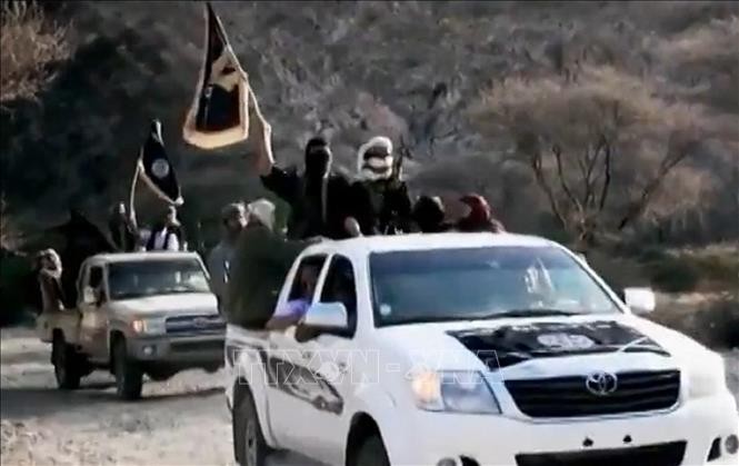 Các tay súng Al Qaeda ở bán đảo Arab (AQAP) tại một địa điểm bí mật ở Yemen. (Ảnh: AFP/TTXVN)