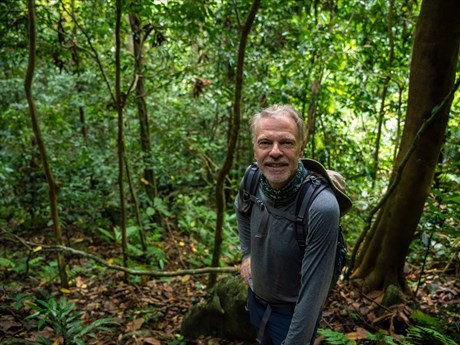 Ngài Christian Manhart, Trưởng đại diện UNESCO tại Việt Nam, chụp tại Vườn quốc gia Phong Nha-Kẻ Bàng, tỉnh Quảng Bình – một trong số các Di sản thiên nhiên thế giới tại Việt Nam. (Ảnh: UNESCO)