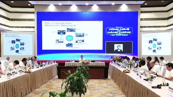 Toàn cảnh Diễn đàn Công nghệ và Năng lượng Việt Nam 2022.
