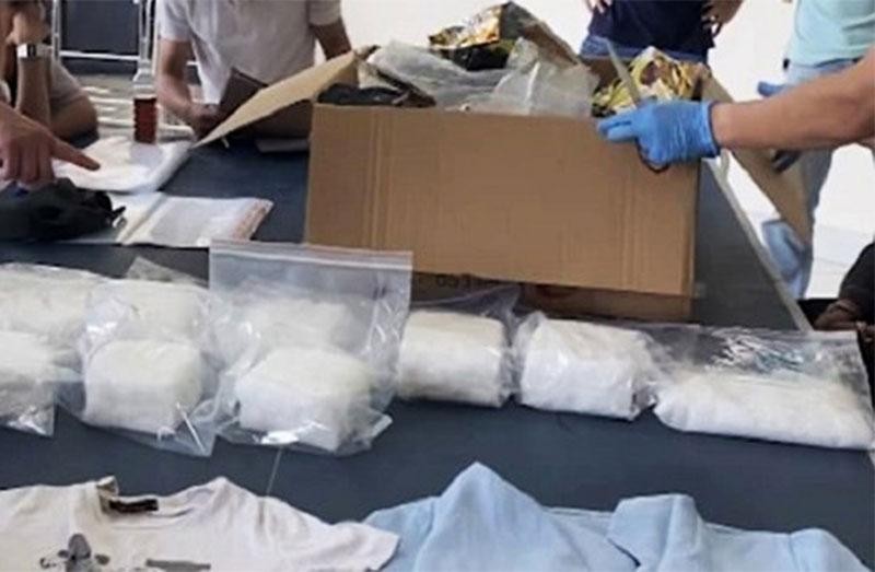 Tang vật vụ án vận chuyển 30kg ma túy được thu giữ.