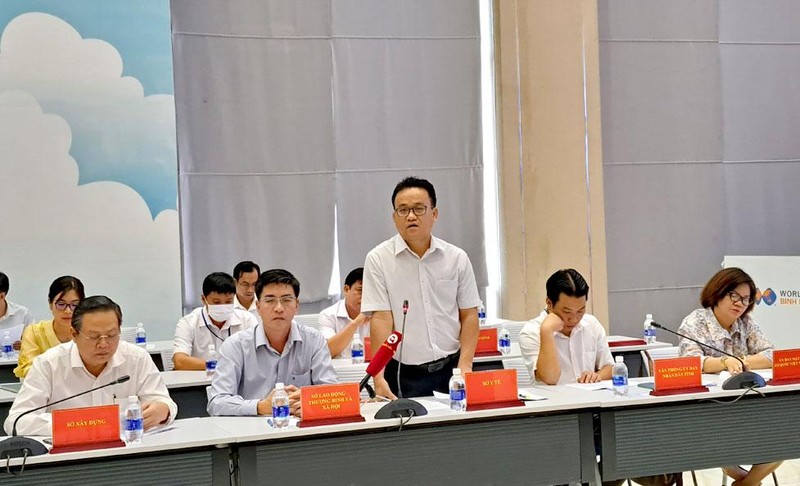 Phó Giám đốc Sở Y tế tỉnh Bình Dương Huỳnh Minh Chín thông tin về tình hình phòng, chống dịch bệnh truyền nhiễm vào chiều 1/11.