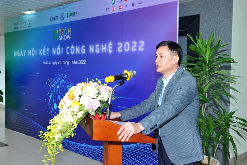 Ông Nguyễn Đức Long, Giám đốc Trung tâm Ươm tạo và Đào tạo Công nghệ cao, Khu công nghệ cao Hòa Lạc phát biểu khai mạc Ngày hội kết nối công nghệ 2022. (Ảnh: ĐĂNG KHOA) 