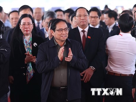 Thủ tướng Phạm Minh Chính đến dự Lễ khởi công dự án đường bộ cao tốc bắc-nam phía đông đoạn Quảng Ngãi-Hoài Nhơn. (Ảnh: Dương Giang/TTXVN)