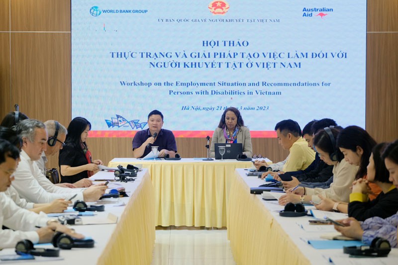 Hội thảo “Thực trạng và giải pháp tạo việc làm đối với người khuyết tật ở Việt Nam”.