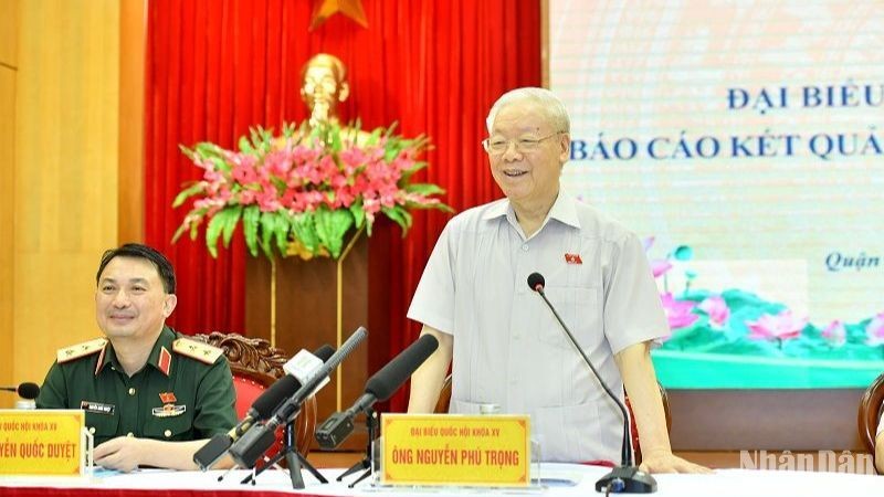 Tổng Bí thư Nguyễn Phú Trọng phát biểu tại Hội nghị tiếp xúc cử tri đơn vị bầu cử số 1, thành phố Hà Nội. (Ảnh: ĐĂNG KHOA)