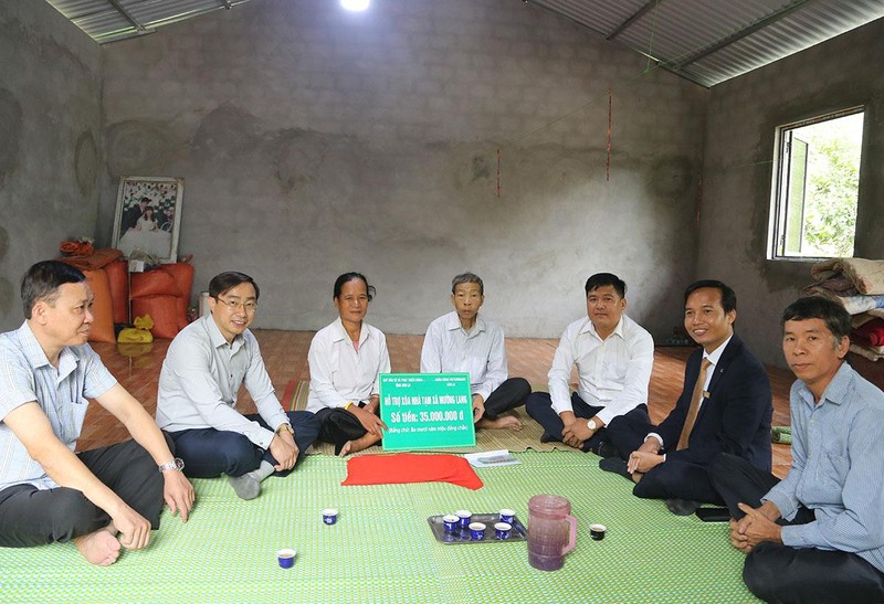 Ngôi nhà mới khang trang được bàn giao nhà cho gia đình ông Hà Văn Sể.