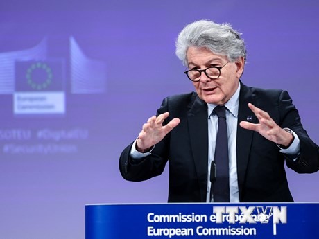 Ủy viên phụ trách lĩnh vực công nghiệp của Liên minh châu Âu (EU), ông Thierry Breton. (Ảnh: AFP/TTXVN)