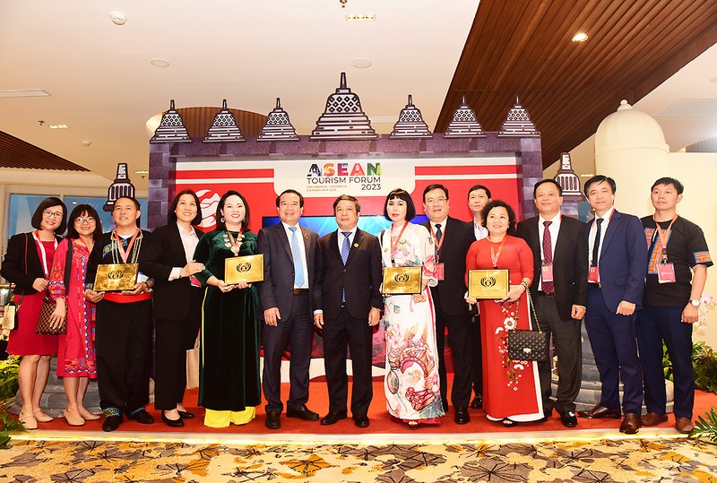 Năm nay, Du lịch Việt Nam vinh dự có 14 đơn vị đạt giải thưởng Du lịch ASEAN 2023 (Ảnh: Tổng cục Du lịch) 