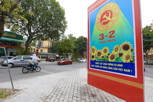 Pano cổ động kỷ niệm 93 năm Ngày thành lập Đảng Cộng sản Việt Nam. Ảnh: TTXVN