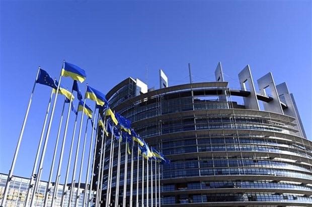EU đã áp dụng gói trừng phạt thứ 8 đối với Nga. (Ảnh: AFP/TTXVN)