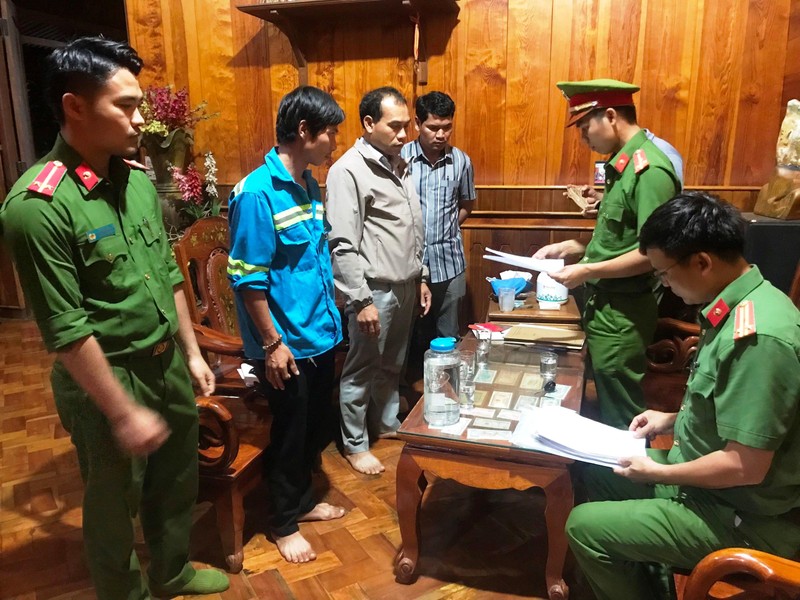 Cơ quan Cảnh sát điều tra Công an tỉnh Đắk Nông công bố quyết định tố tụng đối với K’Tang, nguyên Chủ tịch Ủy ban nhân dân xã Đắk Som.