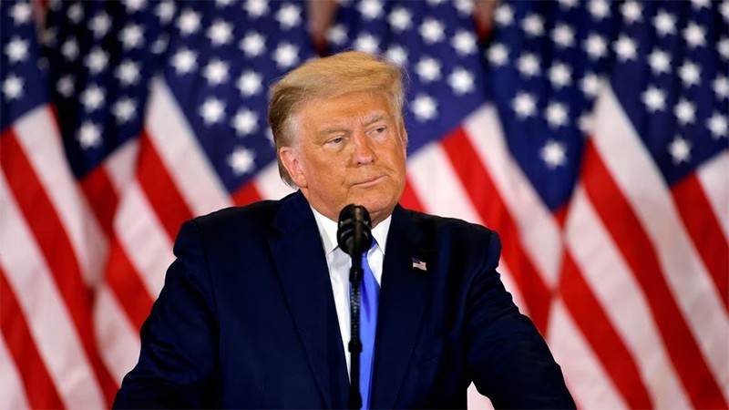 Cựu Tổng thống Mỹ Donald Trump phát biểu tại Nhà trắng, ngày 4/11/2020. (Ảnh: Reuters)